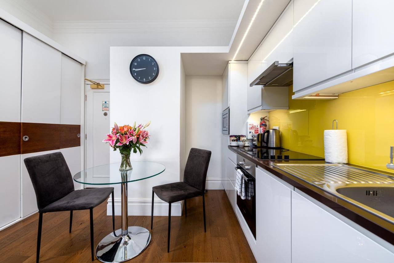 The Apartments By Capital Londra Exterior foto